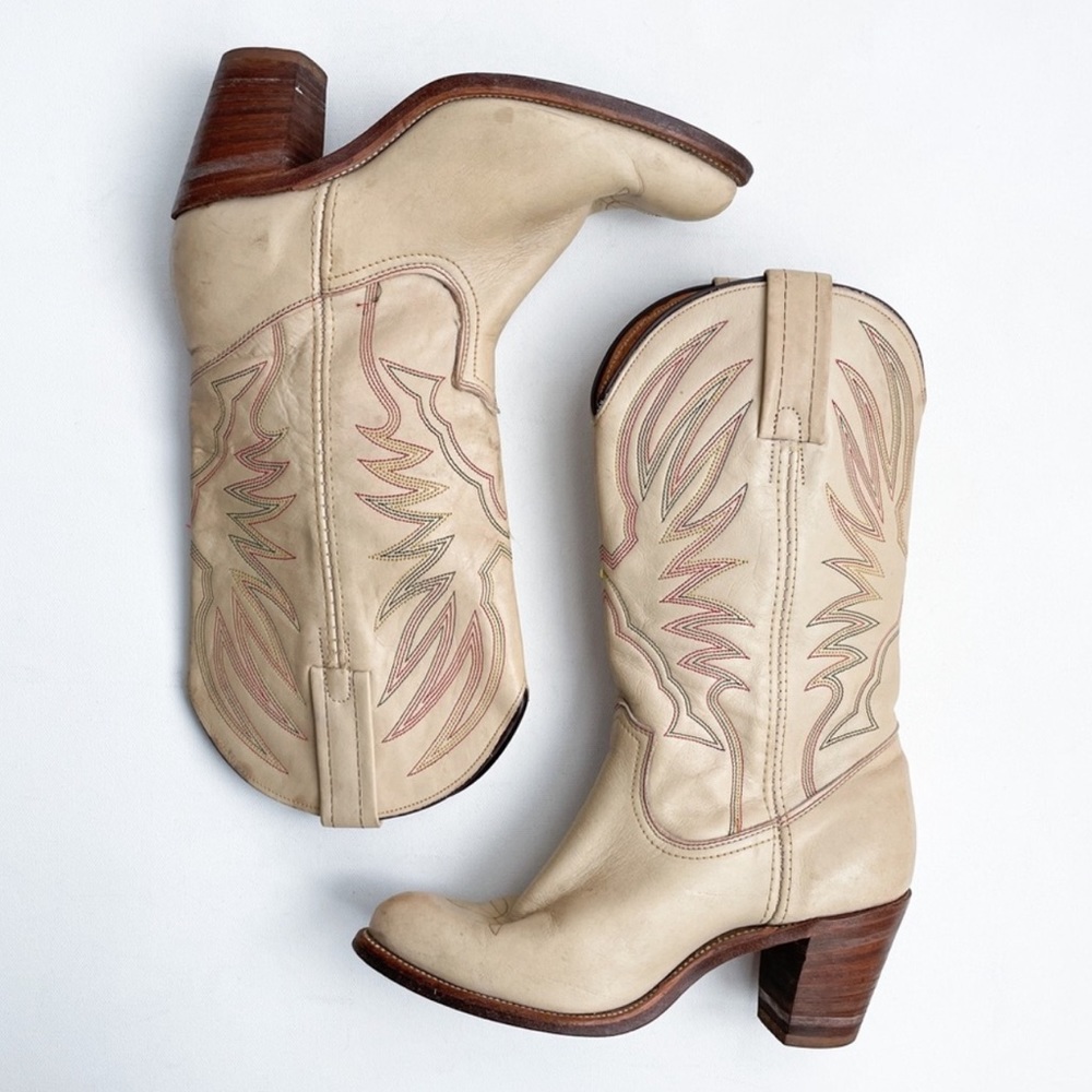 Frye Cream Tan Leather Round Toe Pull On Cowboy Boots